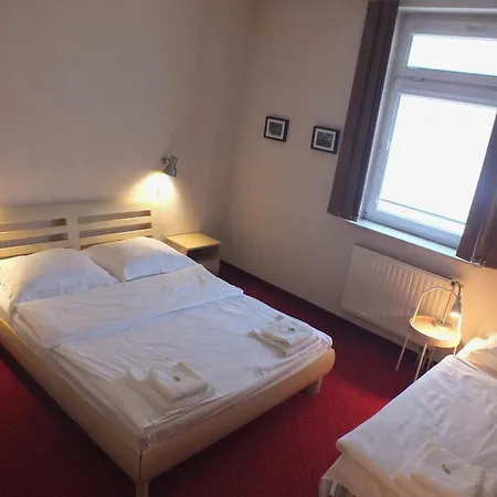 Motel Subaru 2*